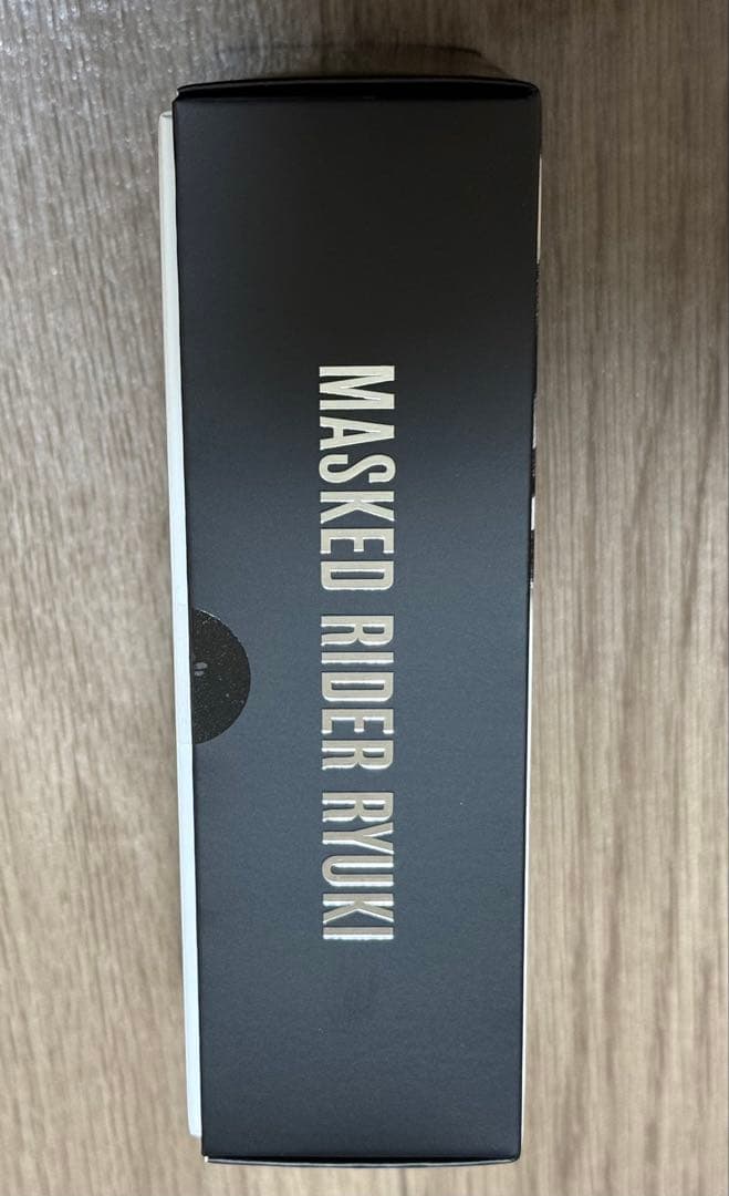 フィギュアーツ 仮面ライダー龍騎 真骨彫 オリジナルスリーブ付き