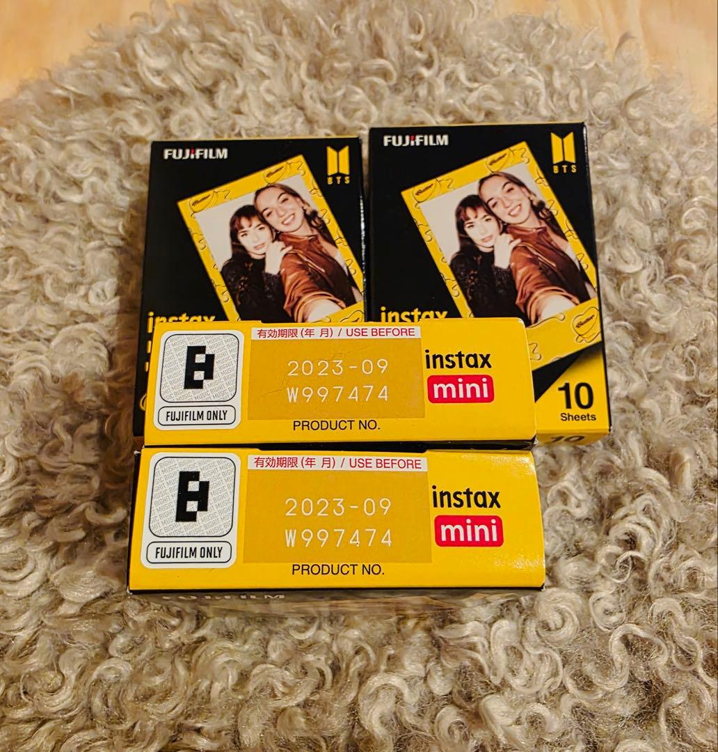BTS チェキ instax mini 11 ＆ フィルム 4箱 新品未開封品