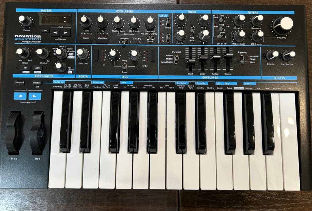 Novation BASS STATION II アナログシンセサイザー