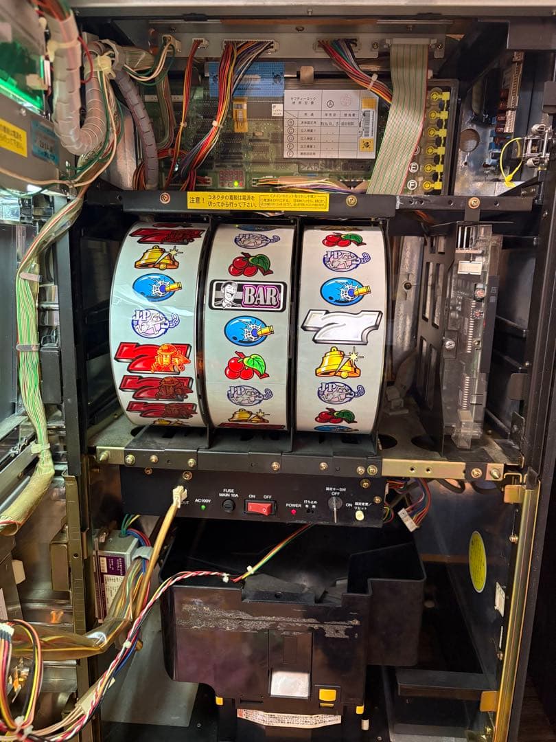 購入前コメント必須 平和 スロット 主役は銭形 ファイナルパネル 4号機