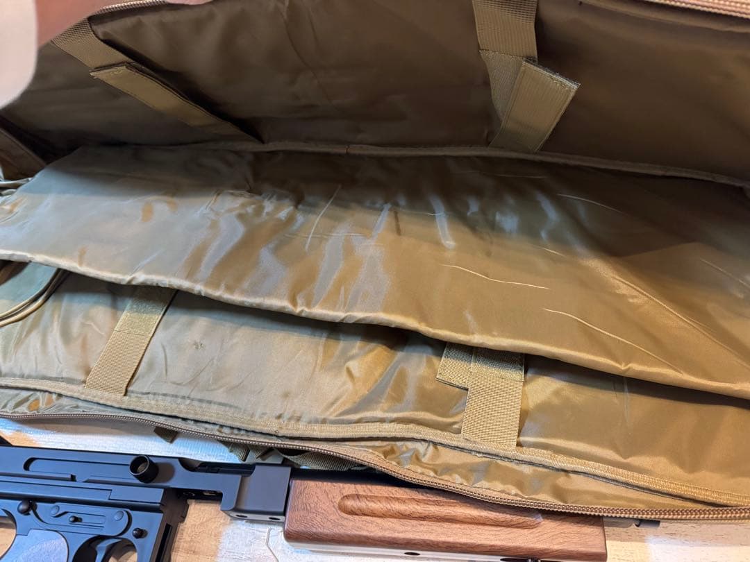 トンプソンM1A1 電動ガン(ケース+バッテリー+マガジン付き)