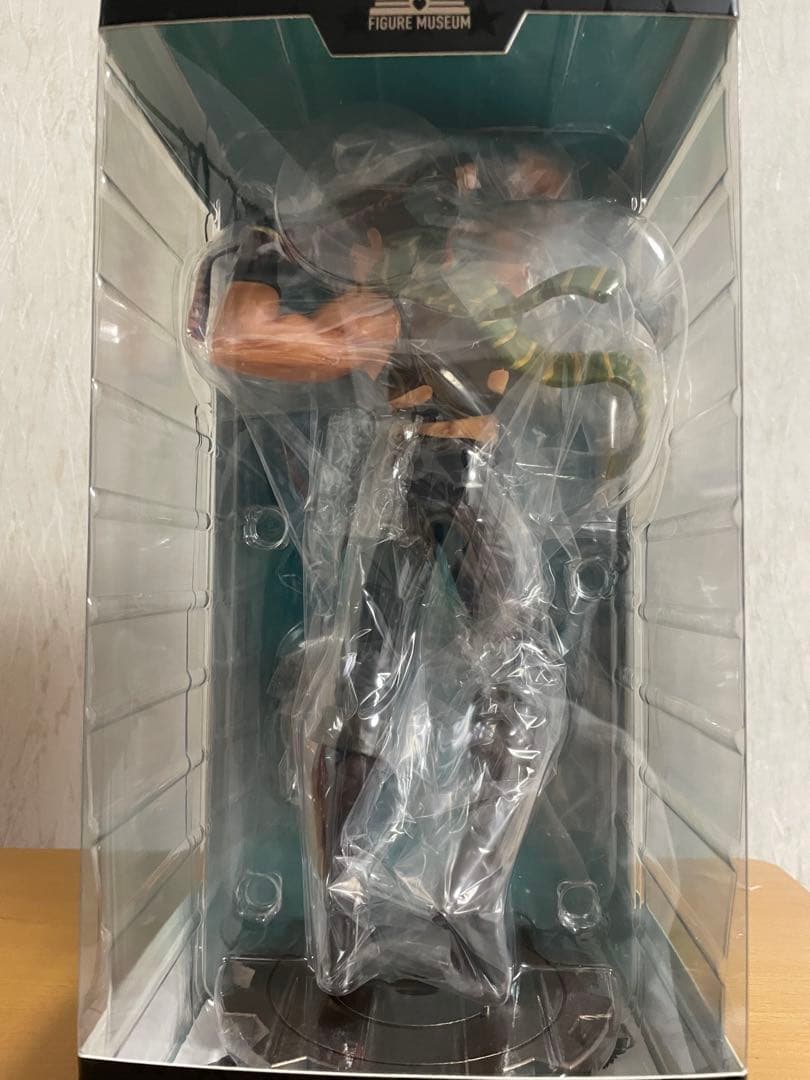 センチネルストアジョジョの奇妙な冒険 ジョセフジョースターフィギュア