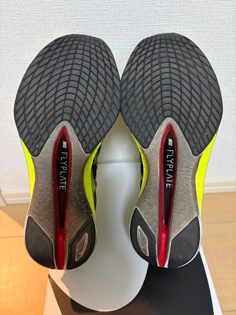 ヴェイパーフライ4 25.5センチ