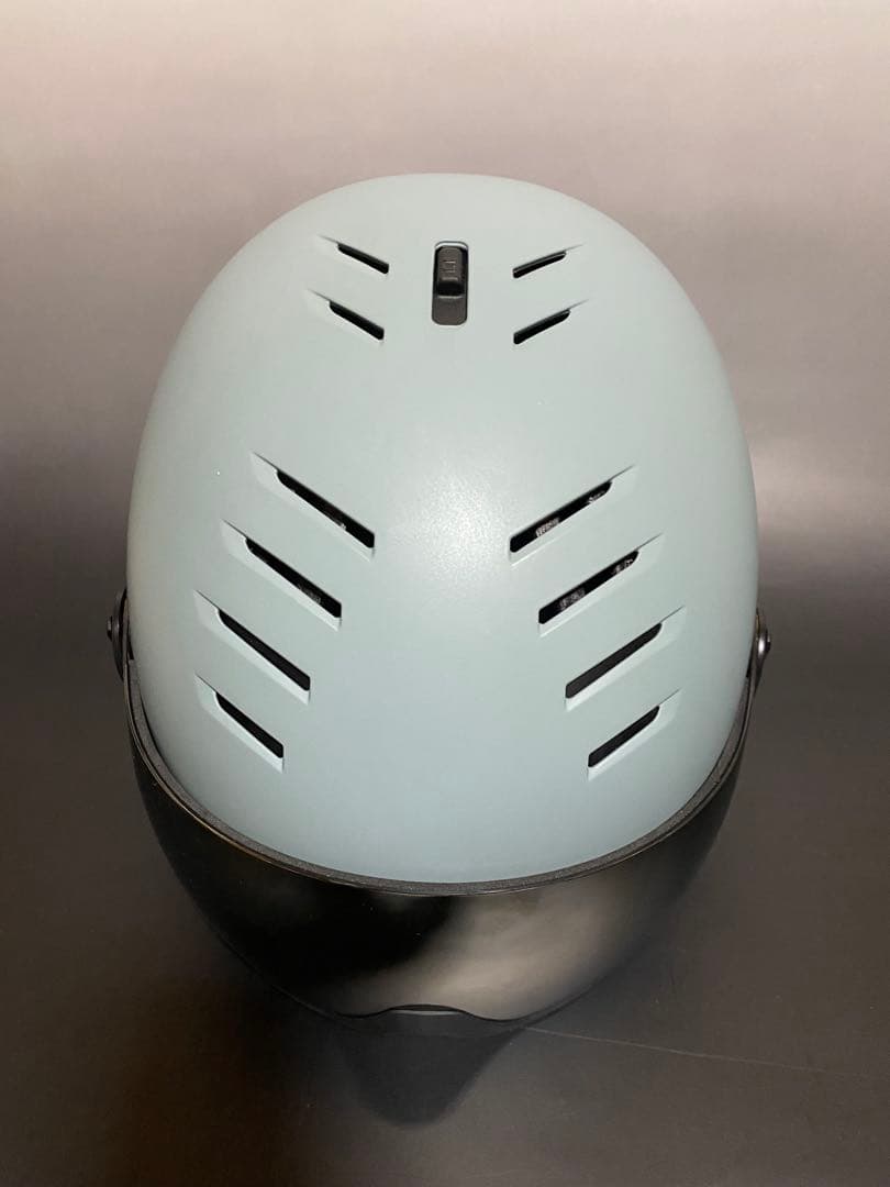 UVEX wanted visorスキー・スノボヘルメット　2日使用美品