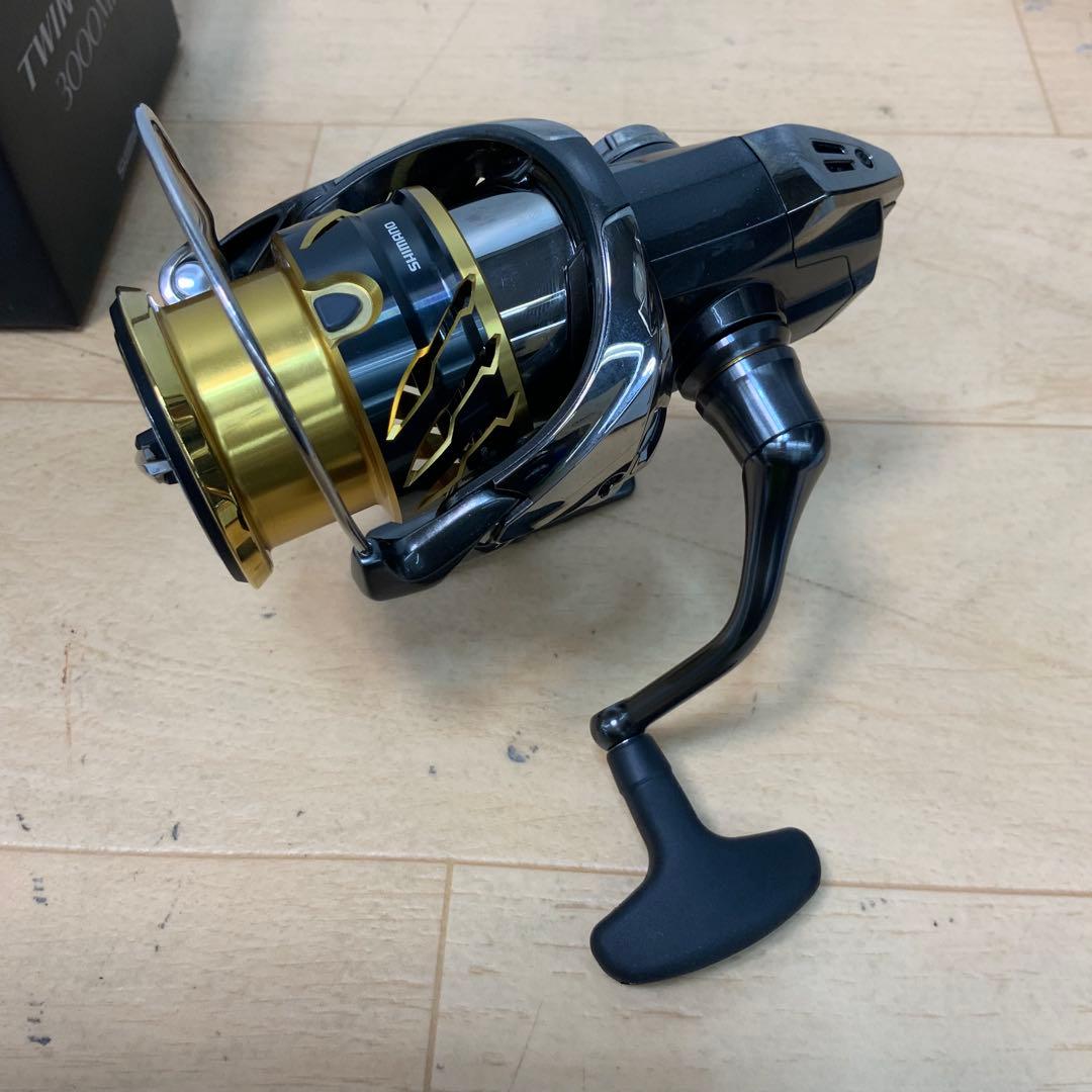 【Kartoon】 シマノ　20ツインパワー　3000MHG
