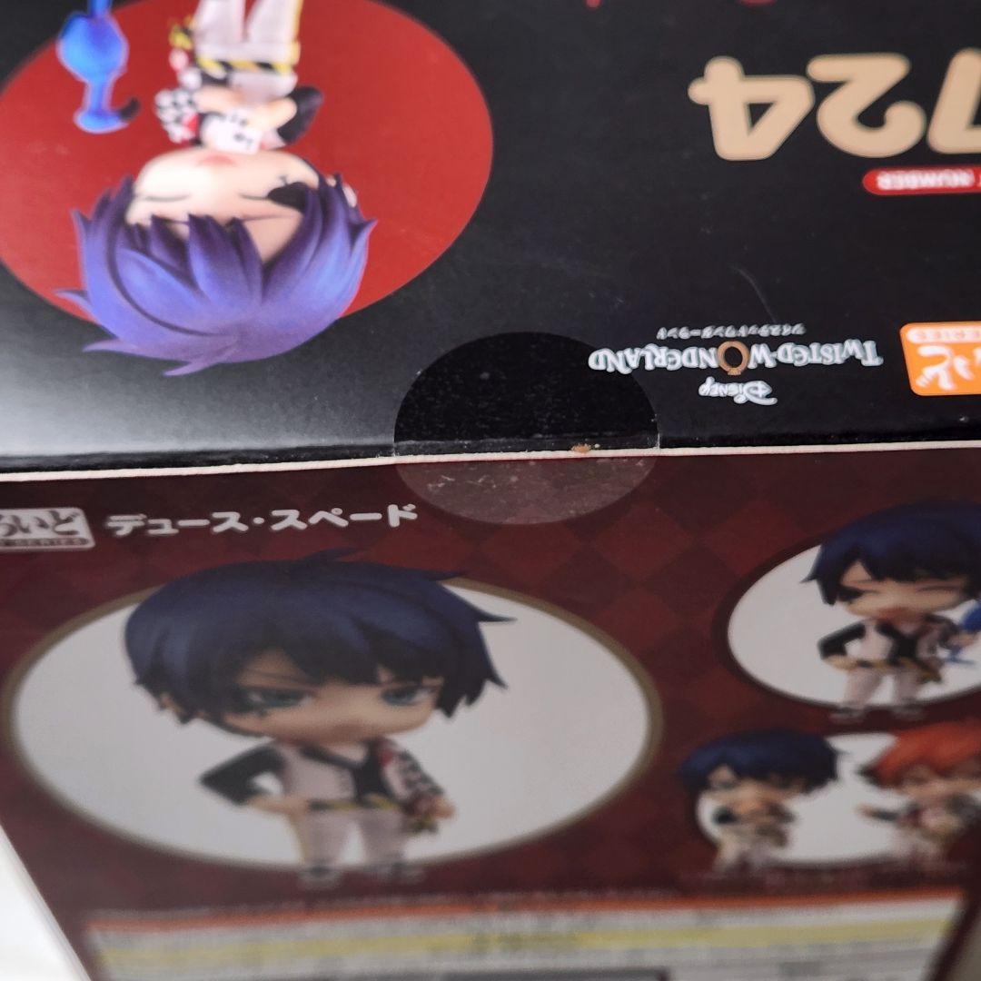 ツイステ 未開封 箱に難あり デュース ねんどろいど 缶バッジ ハーツラビュル