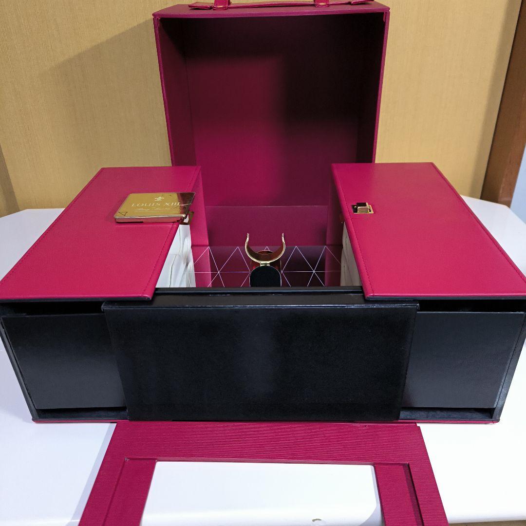 Yルイ13世 観音開き、専用箱、外箱、冊子、替え栓付きセット 全て一致