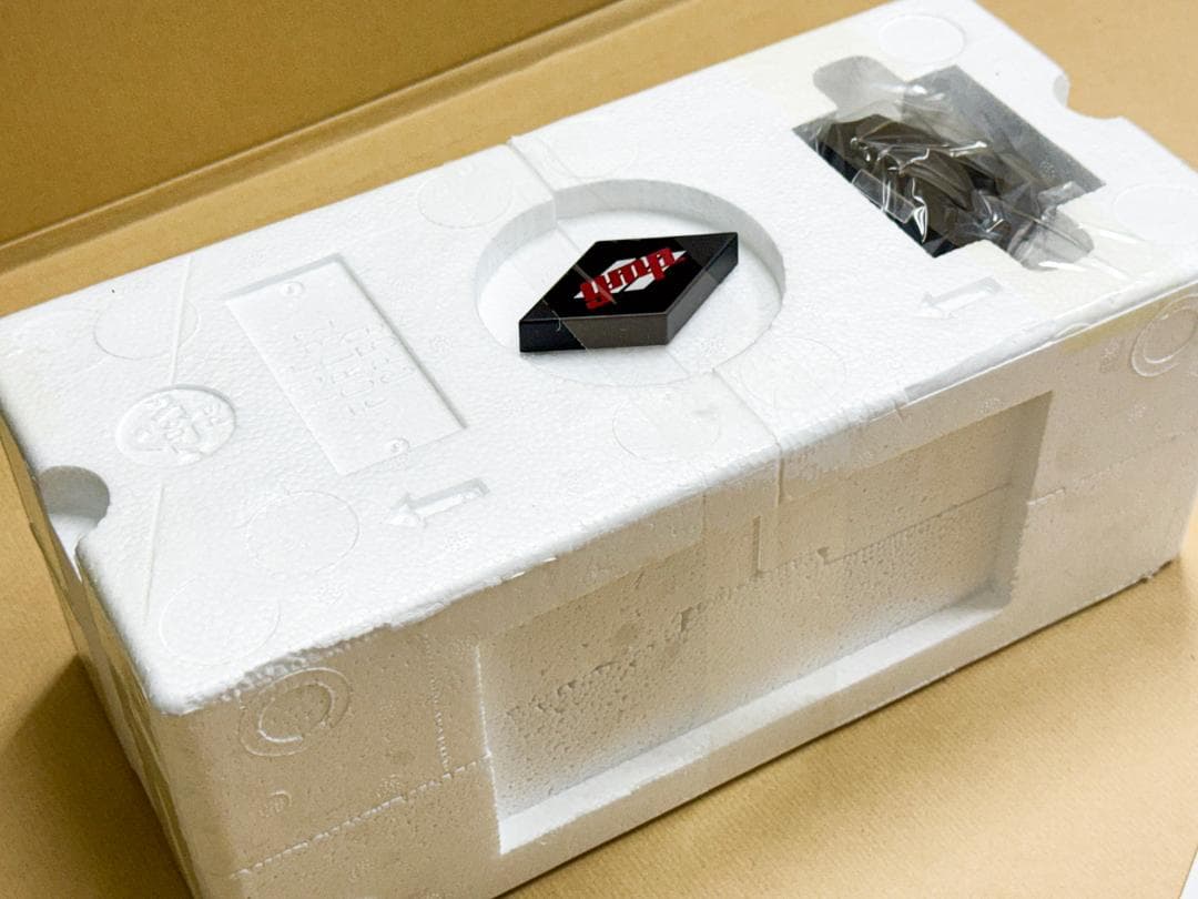 ★ 32 FORD ROADSTER ARMY ★ACME GMP★ 1/18