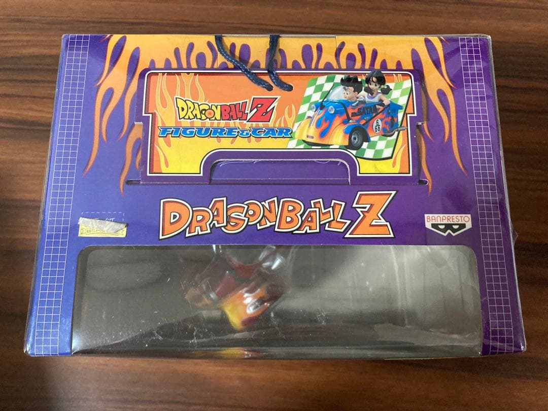 ドラゴンボール　フィギュア&カー　全2種　FIGURE&CAR 孫悟空　孫悟飯