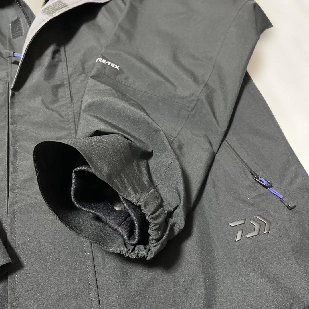 新品ダイワ　DR-1623 ゴアテックスレインウェア上下　XXL 釣り