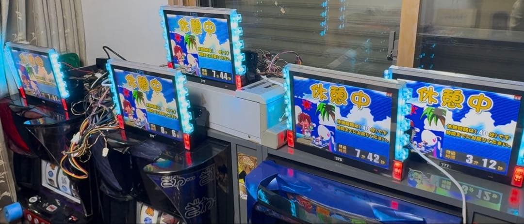 デー太郎オメガ　2台〜　イルミ連動済み