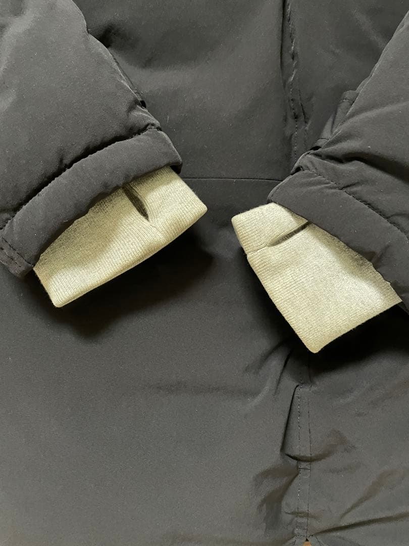 bassy　svolme NEUTRAL ACT ダウンジャケット