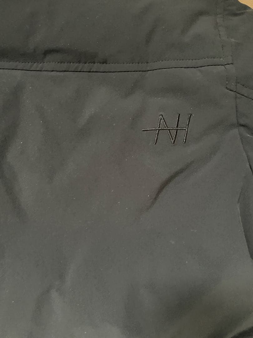 bassy　svolme NEUTRAL ACT ダウンジャケット