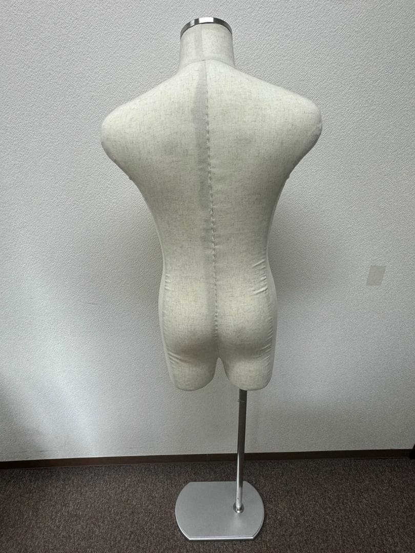 【期間限定】マネキン　白　アイボリー　トルソー　メンズ　ボディ　撮影