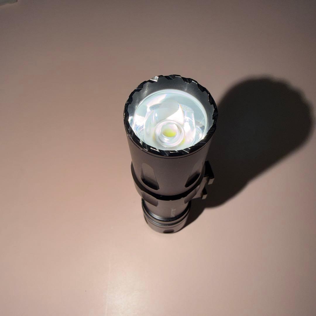 Olight Odin mini オーライト タクティカルライト