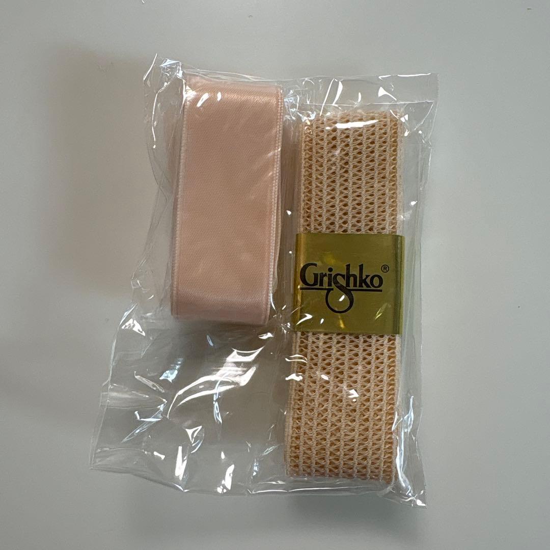 GrishkoSTARPOINTEトゥシューズ サイズ5 XXX ゴムリボン付き