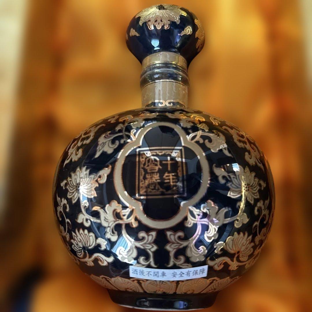 【稀少商品】 高級台湾高梁酒 ・金門十年老窯 600ml