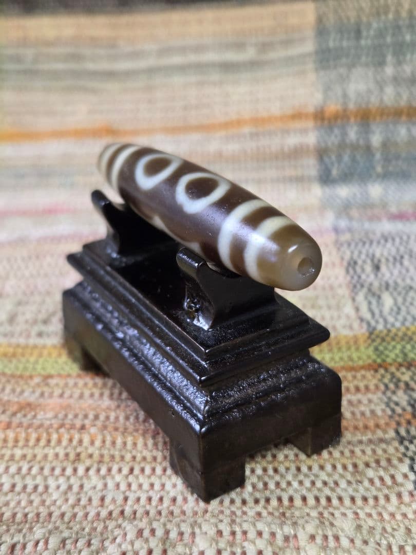 067　天珠　正統派　三眼天珠　dzibeads！