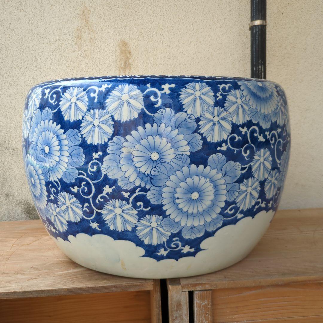 骨董 火鉢 染め付け モダン レトロ花 メダカ 睡蓮鉢 金魚 テーブル