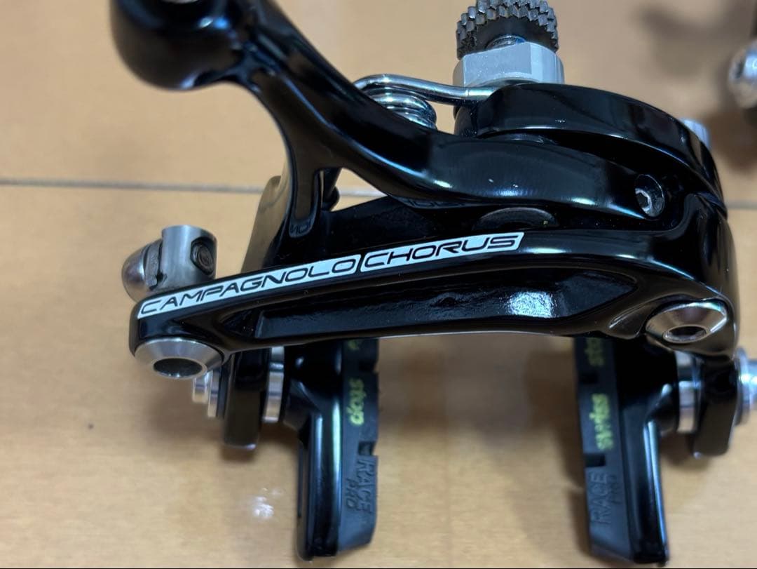 カンパニョーロ　コーラス　ブレーキキャリパー　前後セット