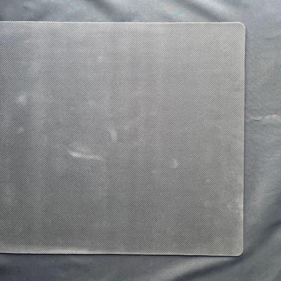 ルナアーラ　プレイマット 海外