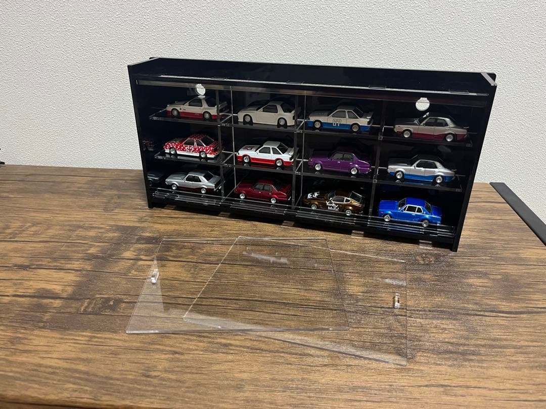 ⭐︎新品⭐︎ミニカーケース　コレクションケース　ブラック　送料込み♪