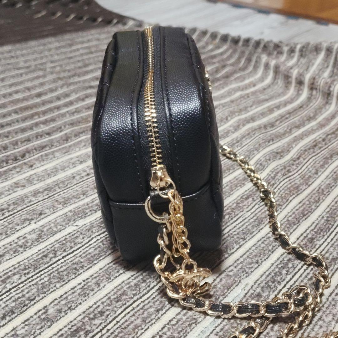 シャネル　ショルダーバッグ　ポーチ　チェーン　ノベルティ