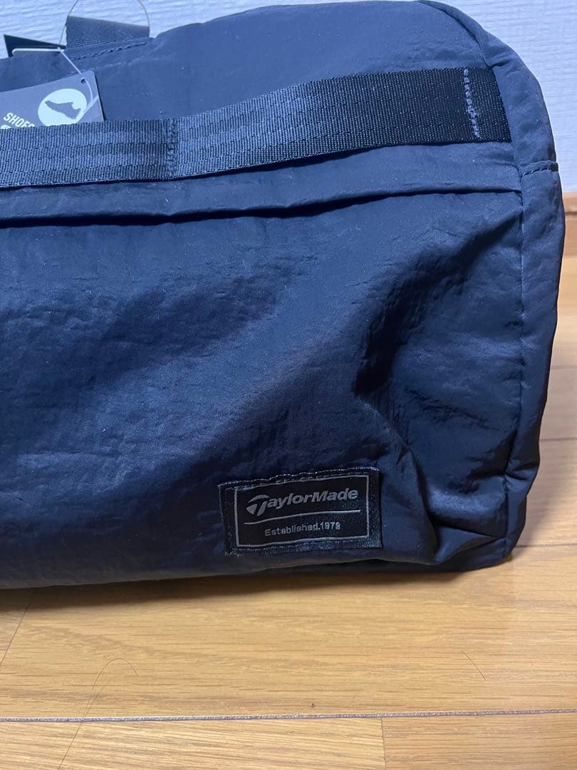 TaylorMade ブラックダッフルバッグ