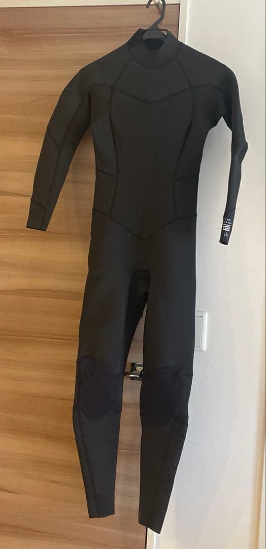 BILLABONG２ミリフルスーツ サイズ10 レディース