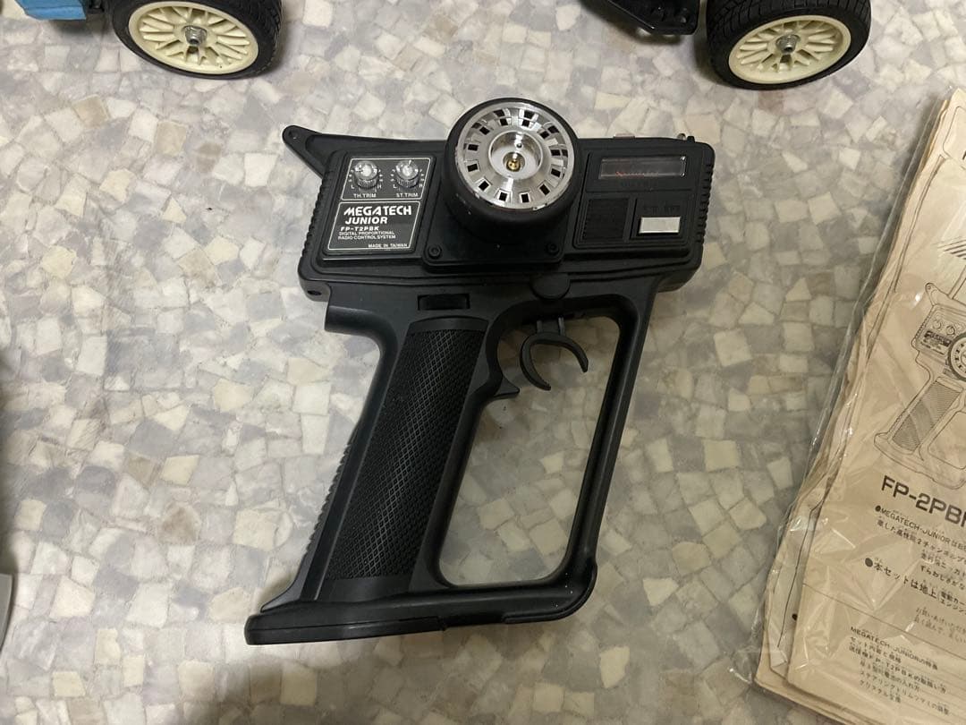 京商　エンジンRCカー　ラジコン （現状品　ジャンク品）