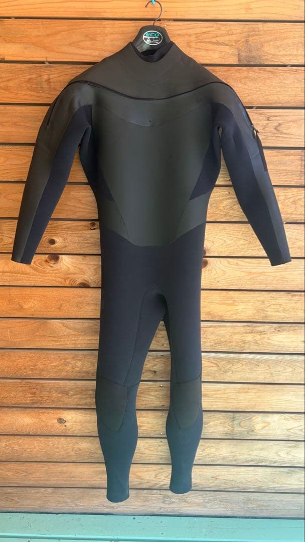 黒いフルスーツ ウェットスーツ ネオプレン製　RANTY