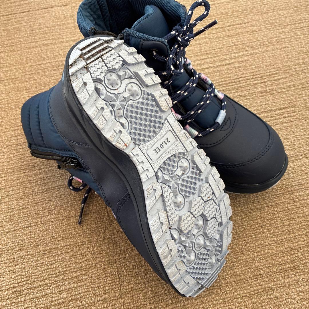 2万相当♡110サイズ♡４点セット♡子供用スキーウェア・シューズ・帽子・手袋