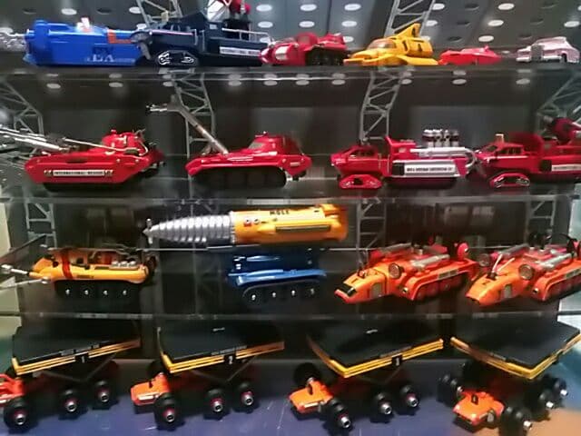 サンダーバード２号＆救助メカ