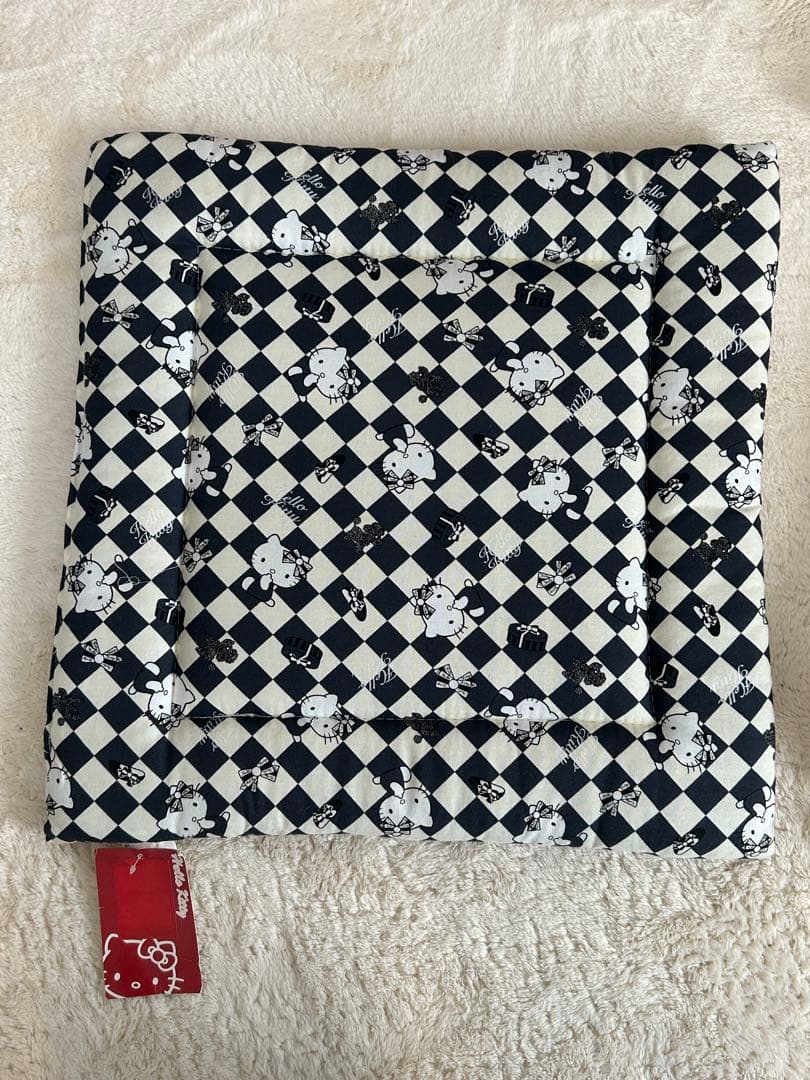 【新品タグ付】ハローキティ スクエアクッション 2枚セット 2003年 レトロ