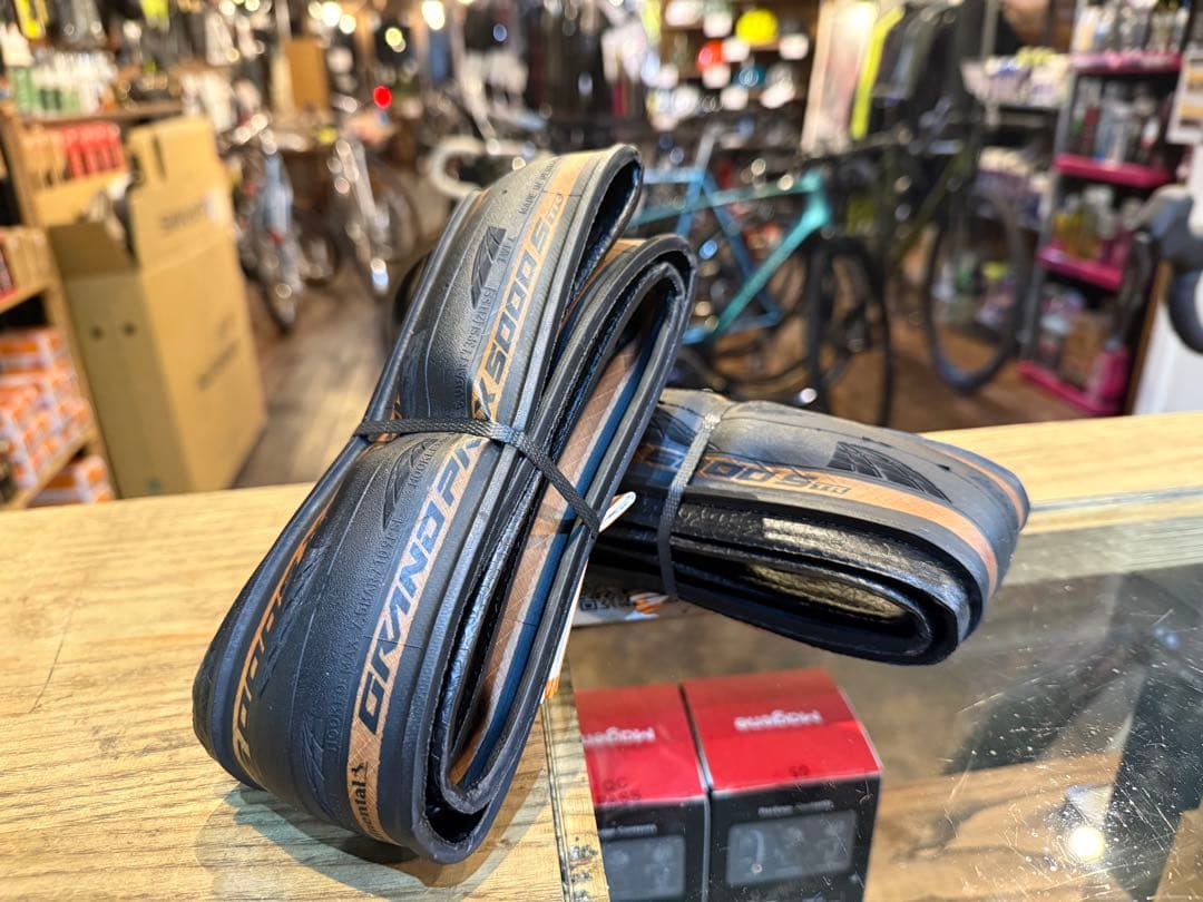 【２本セット】GP5000STR チューブレスレディ　700x25C ブラウン