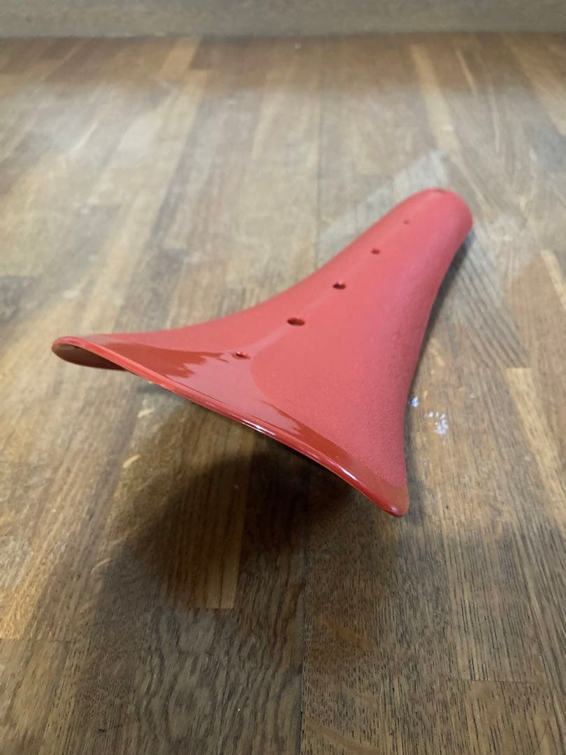 希少 未使用 kuwahara クワハラ プラ サドル レッドAERO エアロ