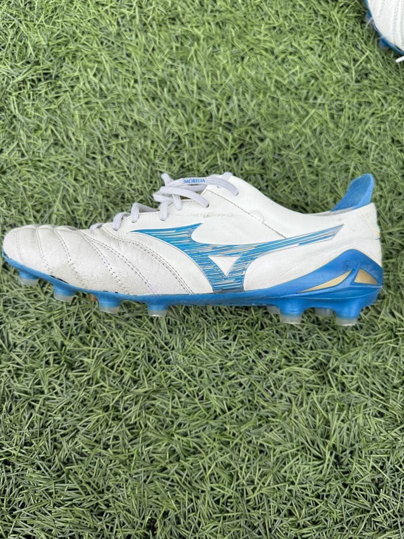 モレリアネオ4 限定色　26.0cm