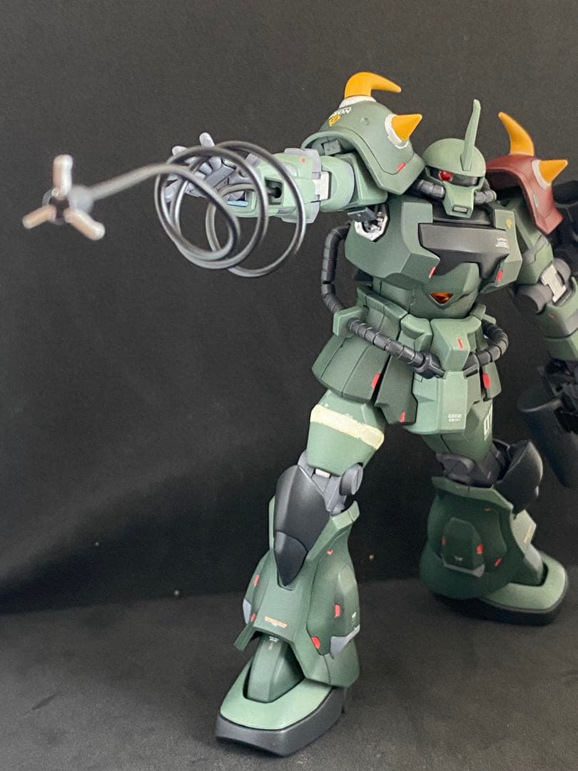 HG(ハイグレード) グフカスタム