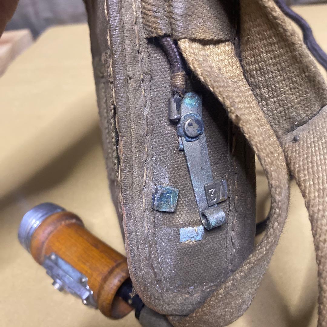 旧日本軍　図嚢 懐中電灯付き