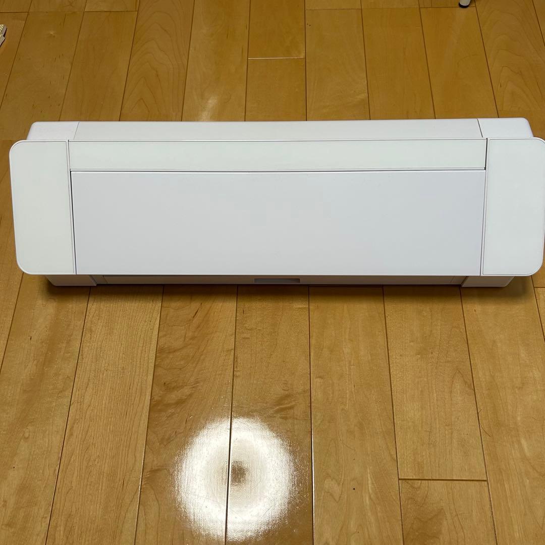 Silhouette CAMEO 4 PLUS カッティングマシン