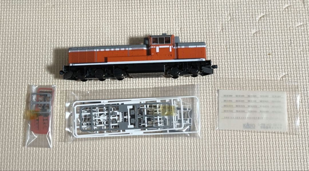 KATO HOゲージ DE10型機関車 1-703