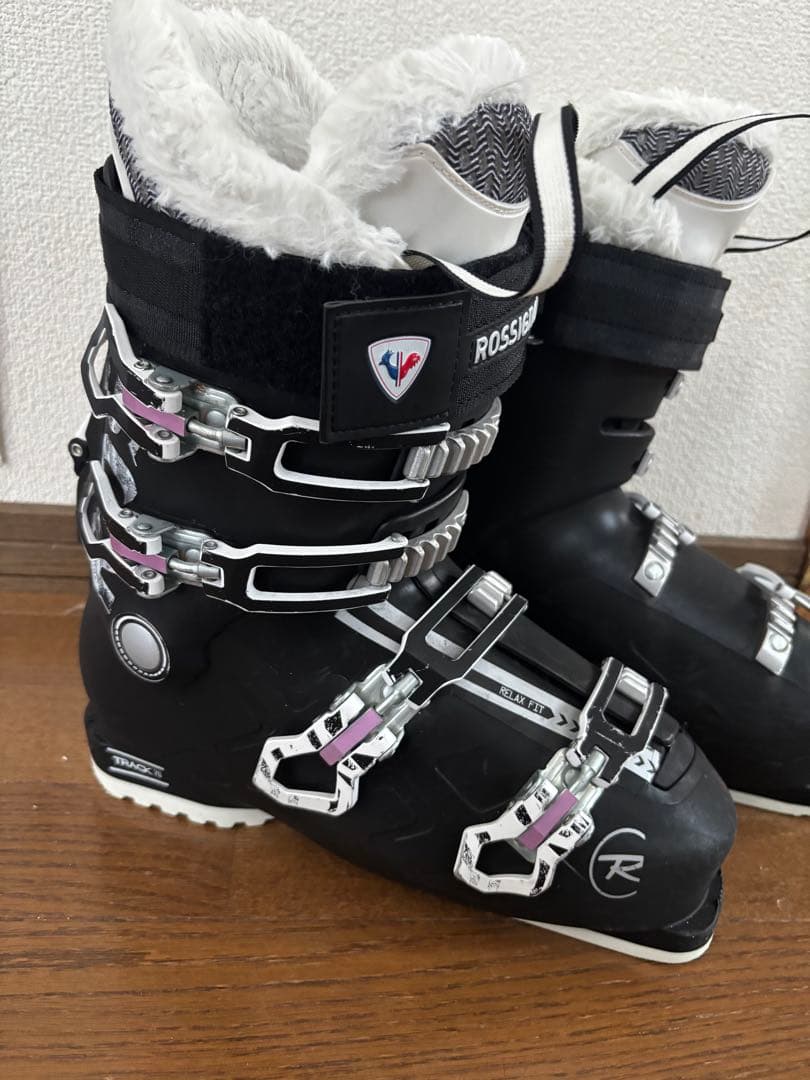 ロシニョール ROSSIGNOL TRACK 70 レディース　スキーブーツ