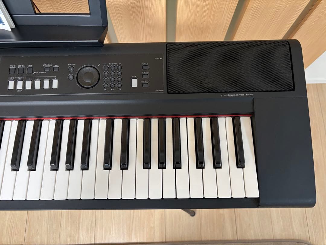 【美品】YAMAHA ヤマハ 電子ピアノ NP-V60 ピアジェーロ　76鍵盤