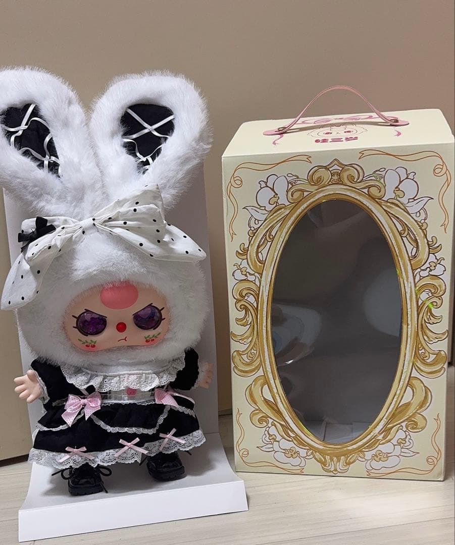 Babythree 初代ロリータ 400％ 人気の白黒ちゃん