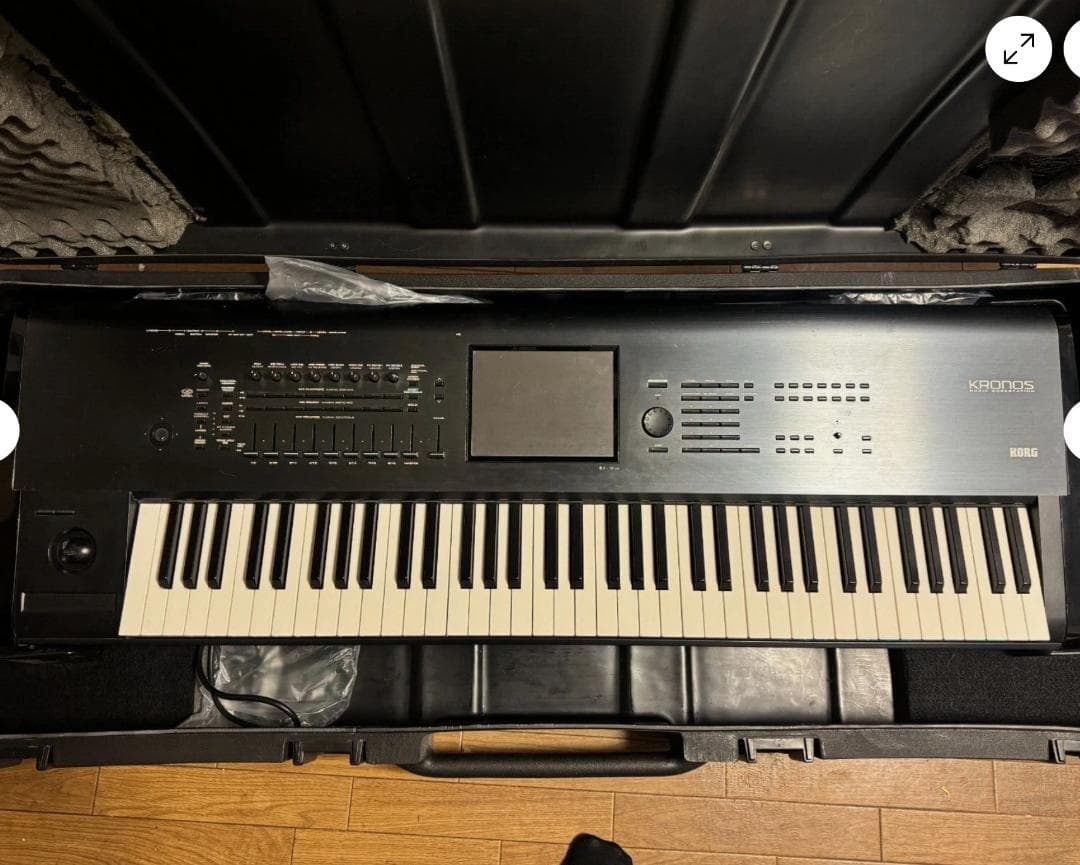 Korg Kronos 73鍵 シンセサイザー