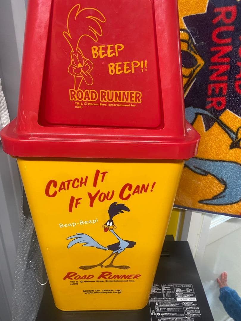 ロードランナー ゴミ箱とフロアマット セット デッドストック