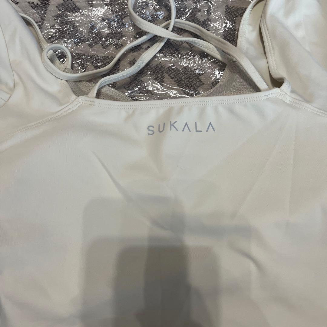 SUKALAカップ付きオープンネックtee M