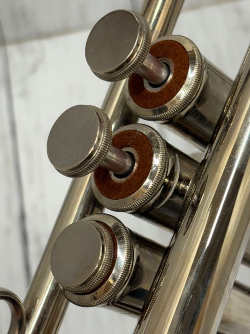 YAMAHA ヤマハ　トランペット　YTR−135 シルバー　訳あり‼️