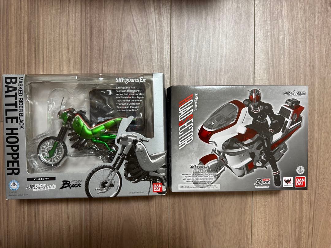 ★バトルホッパー　& ロードゼクター　フィギュアーツ