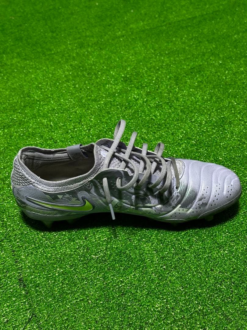 NIKE ティエンポ レジェンド FG サッカースパイク 紫　24.5cm